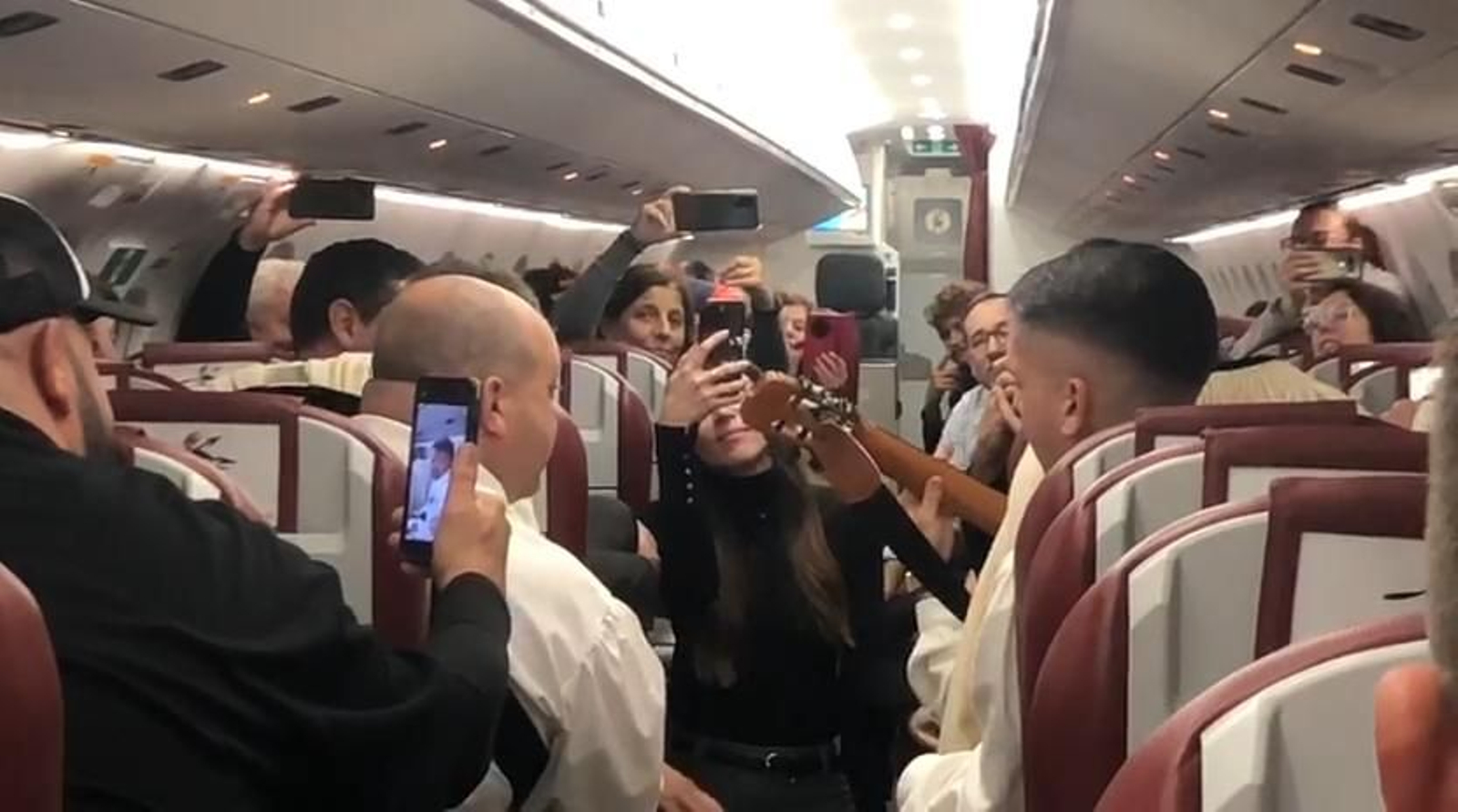 Vuelo inaugural desde Sevilla a Tenerife Norte con Binter