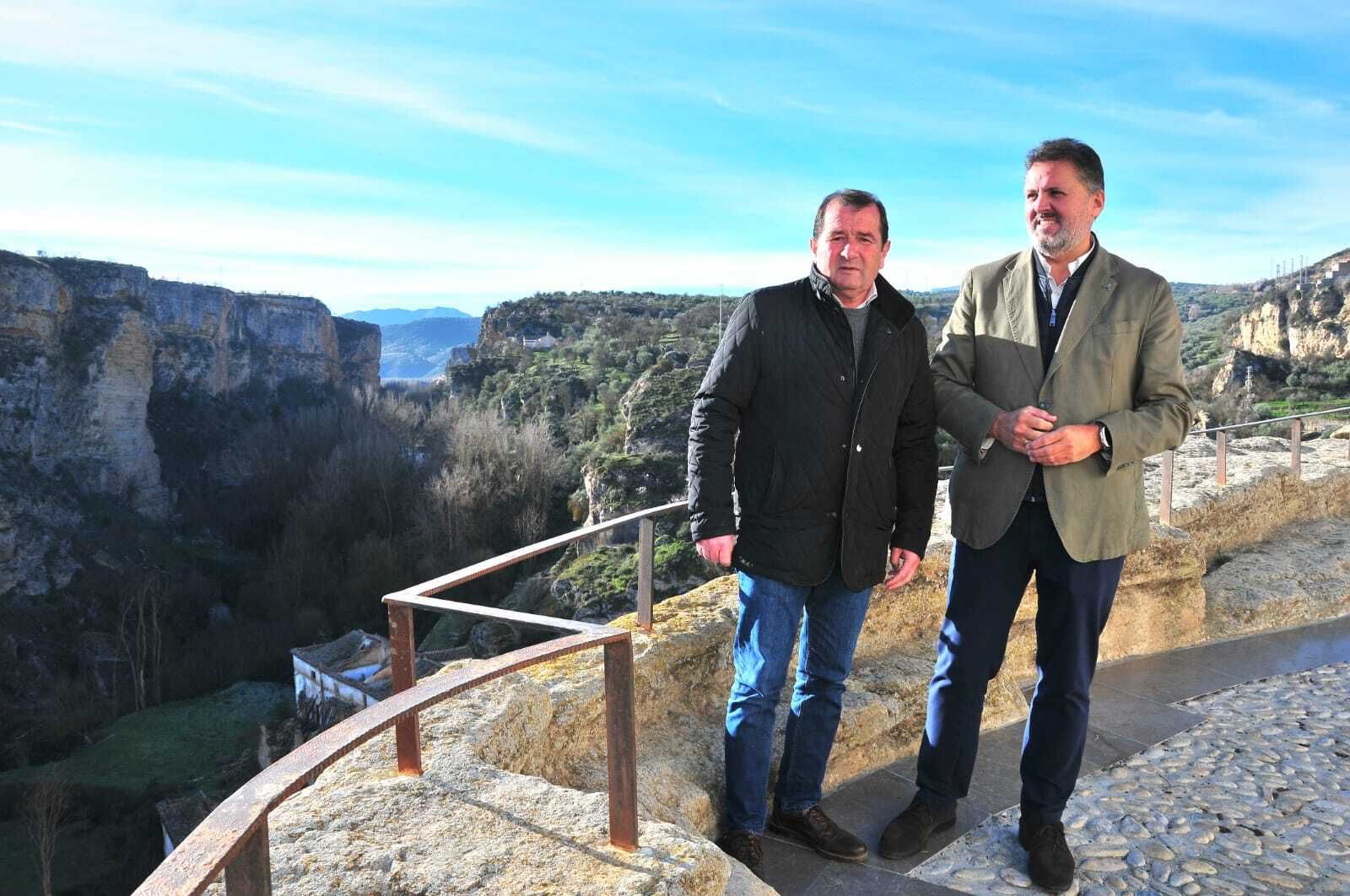 Una comisión mixta velará por la conservación del monumento natural Tajos de Alhama