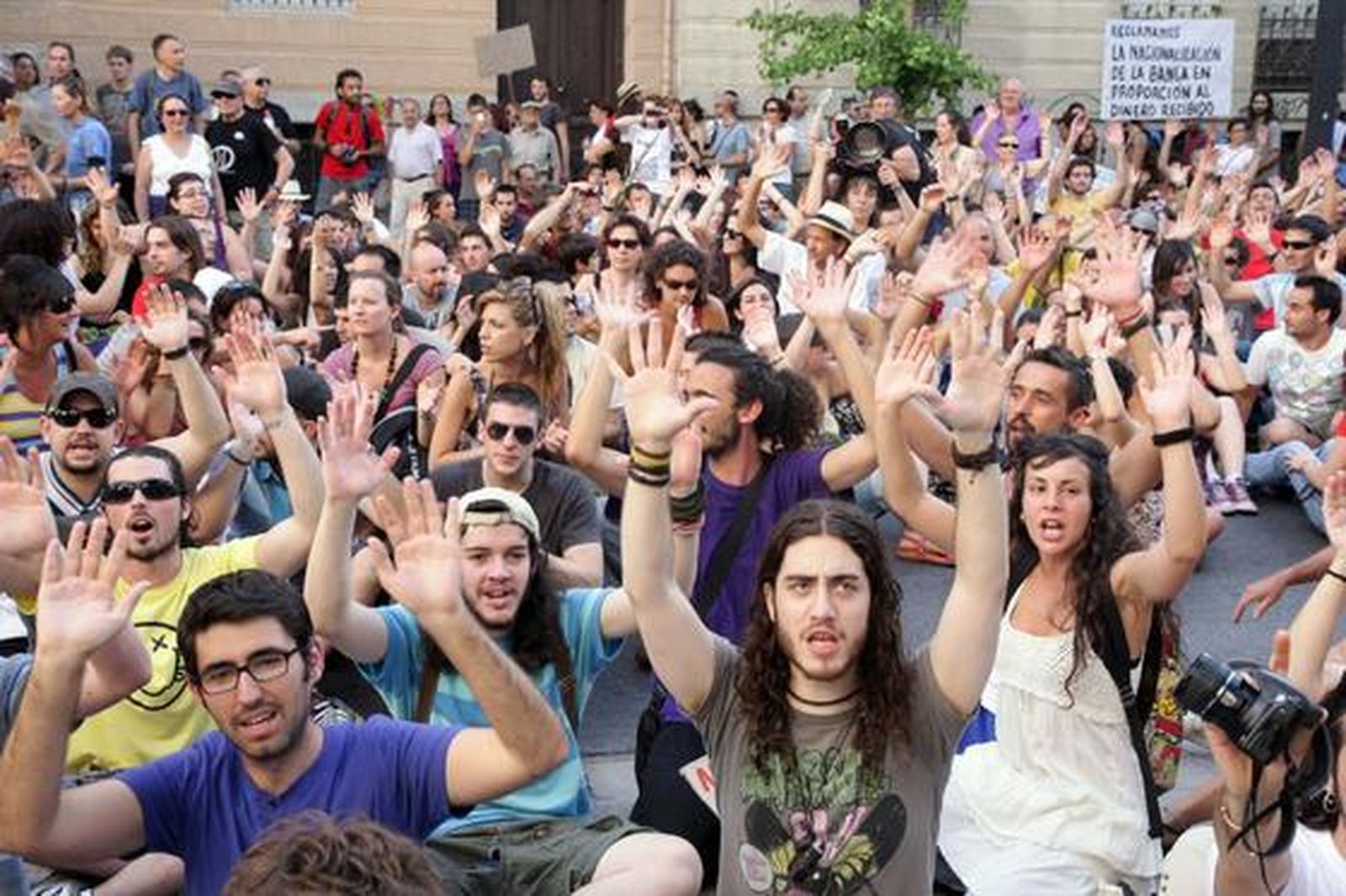Las imágenes de la manifestación de los indignados en Granada el 19-J