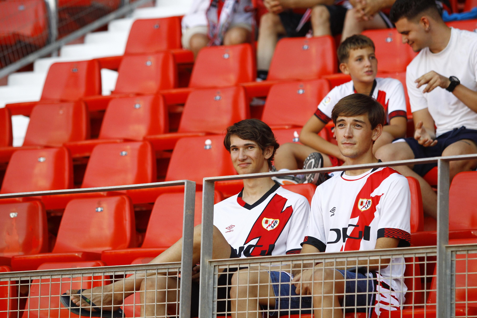 Imágenes del partido U.D. Almería-Rayo Vallecano