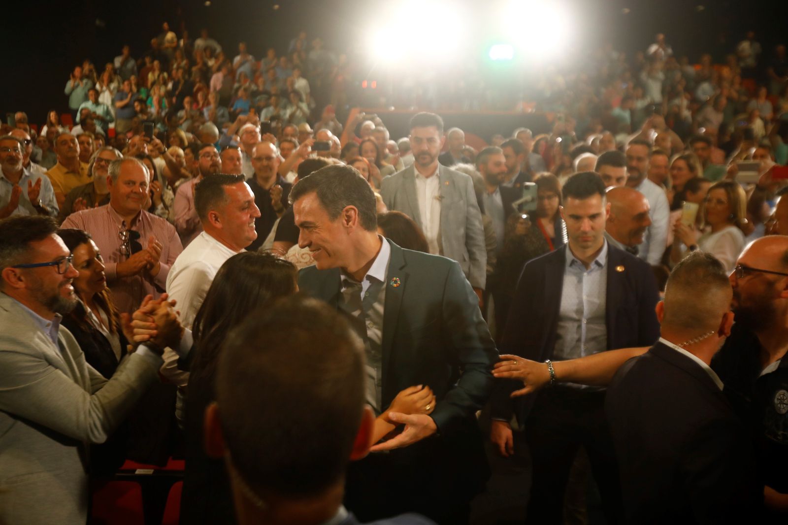 La visita de Pedro Sánchez a Córdoba, en imágenes