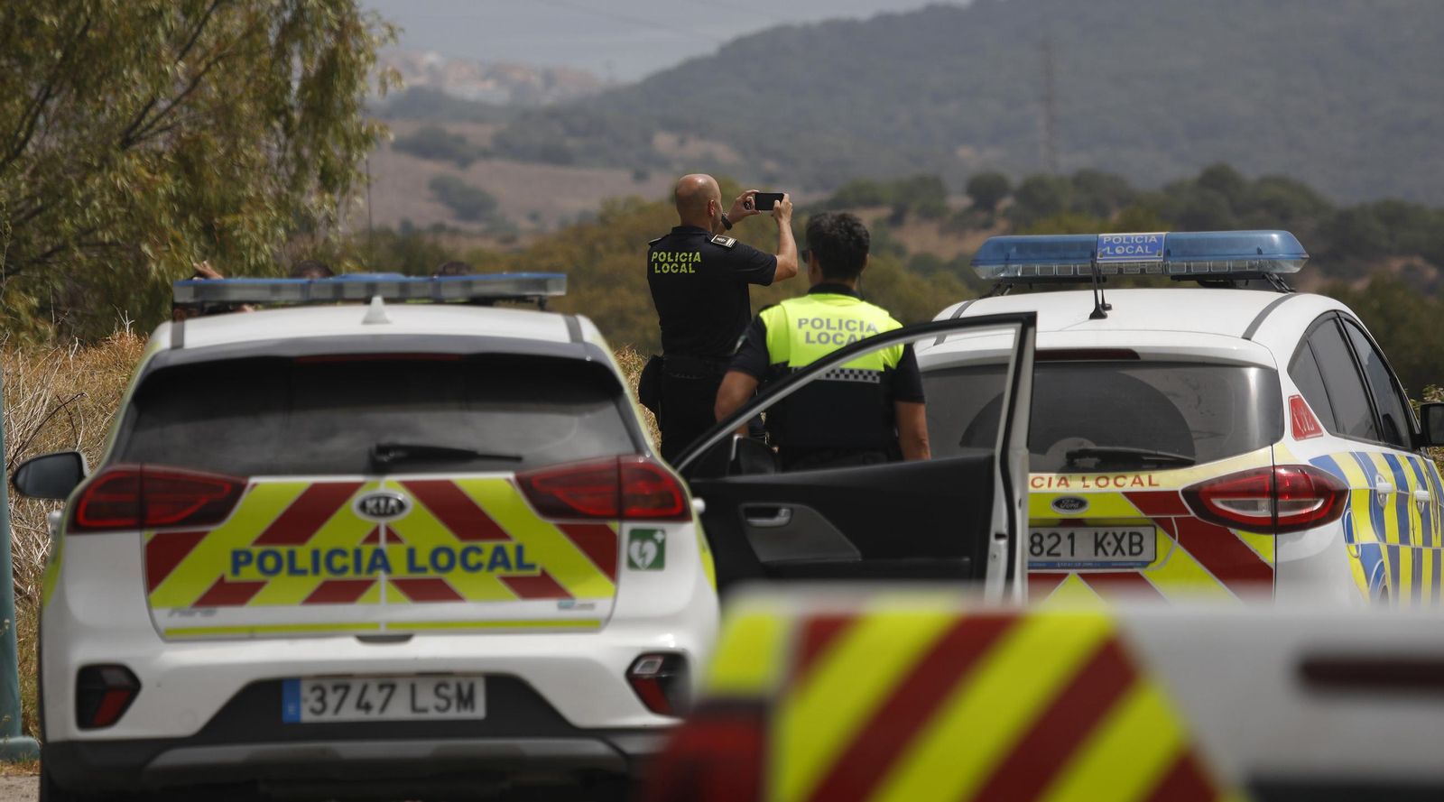Las fotos del incendio entre La Marchenilla y Pelayo en Algeciras