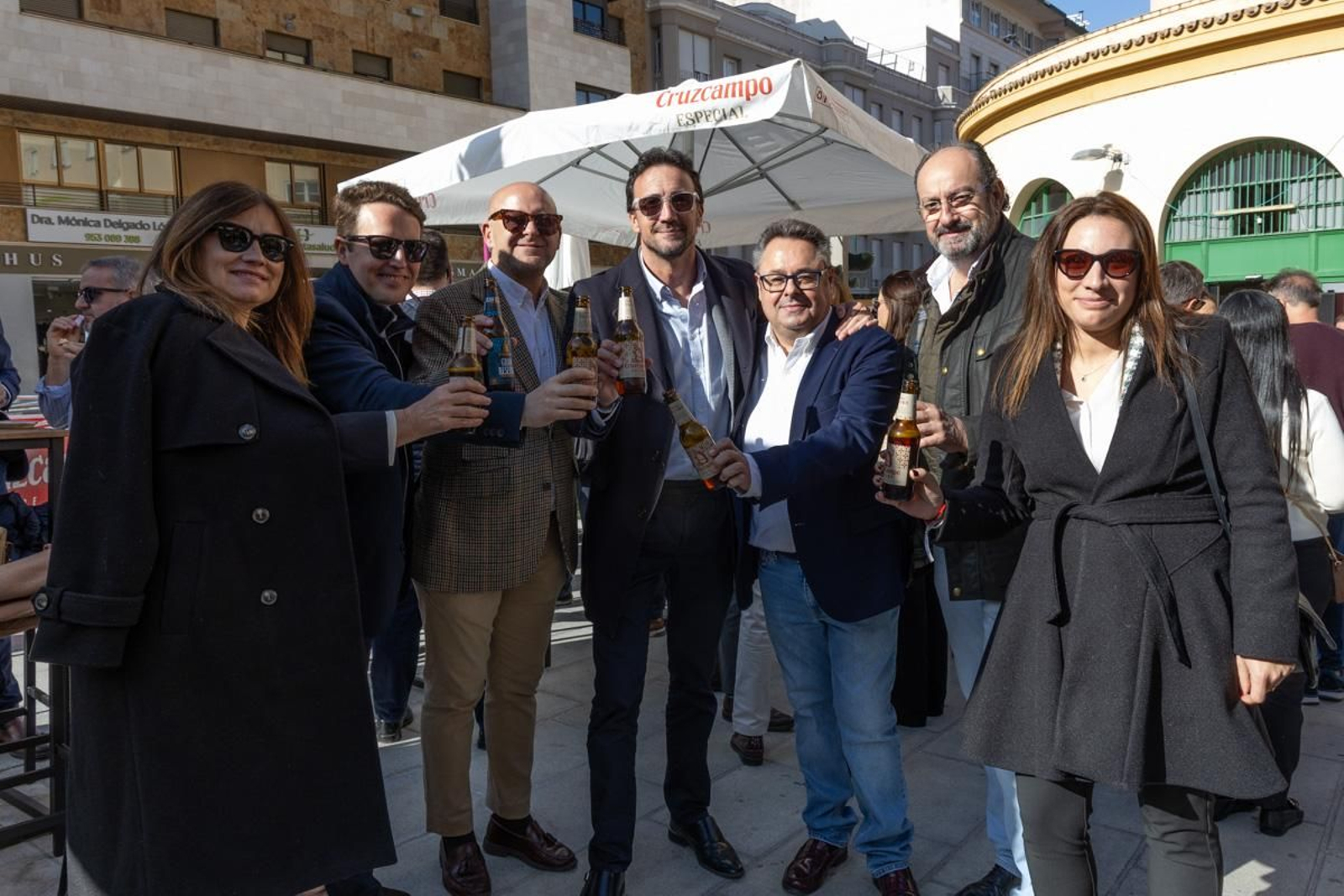 Presentación del lanzamiento de 'Volver', edición limitada de Cruzcampo para Navidad