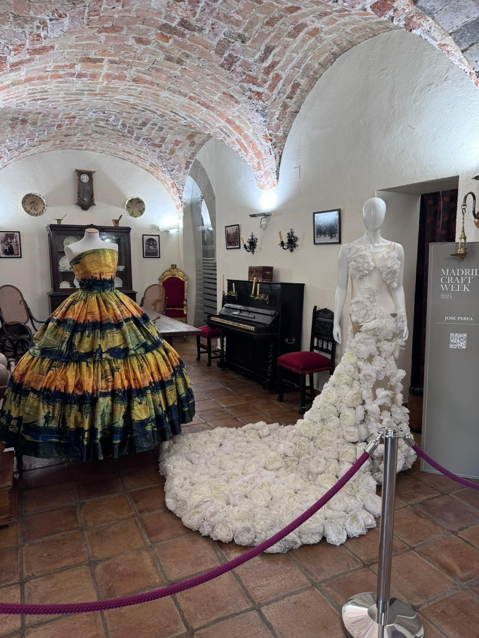 Las mejores fotos de la exposición del diseñador José Perea en Hinojosa del Duque