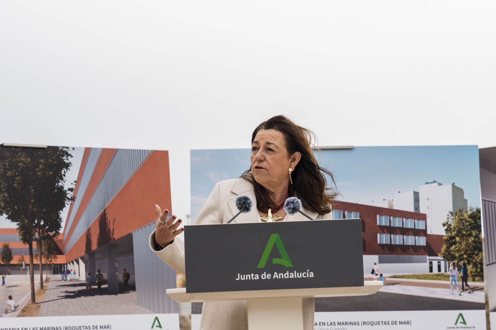 Las mejores imágenes de la colocación de la primera piedra del nuevo IES Las Marinas de Roquetas