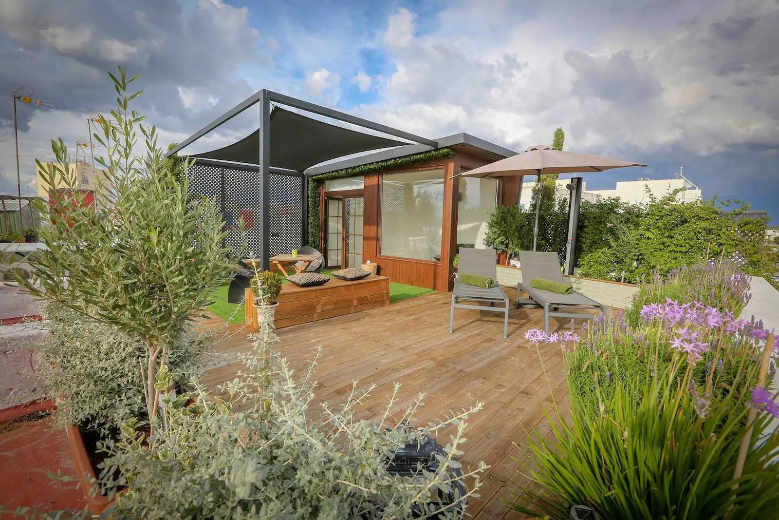 El espectacular alojamiento de Huelva donde puedes ver el atardecer en España y Portugal a la vez