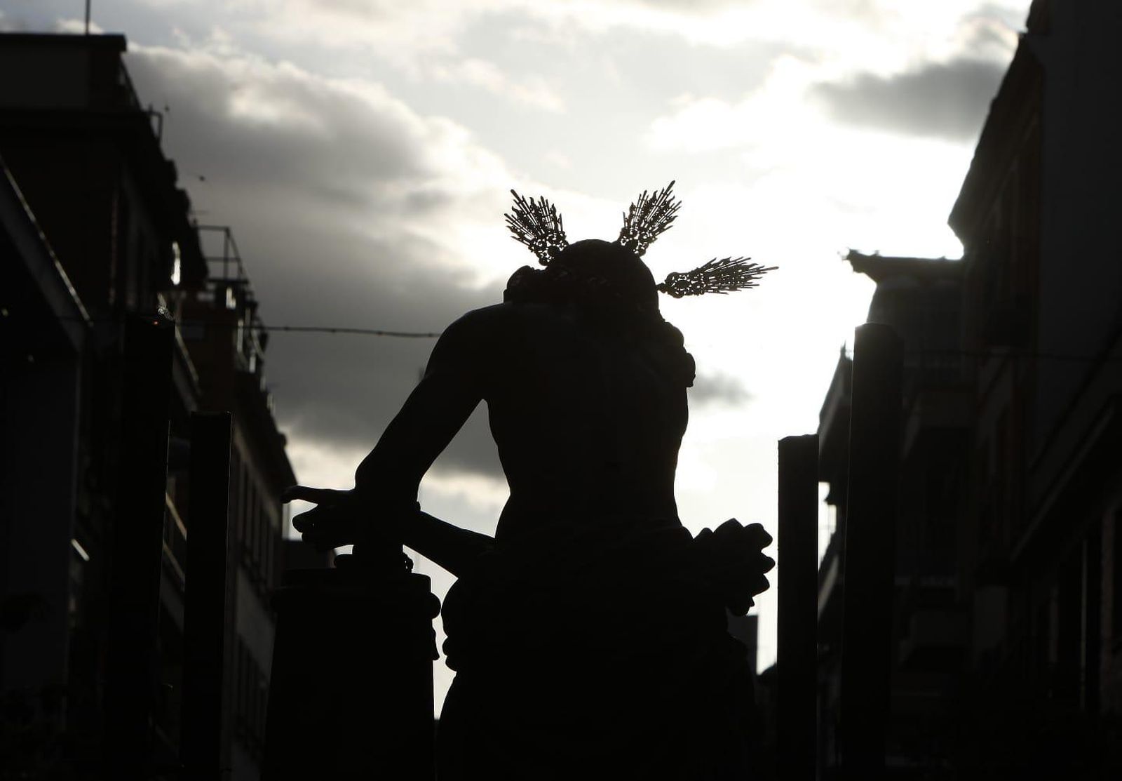Vía crucis de la Hermandad de las Cigarreras
