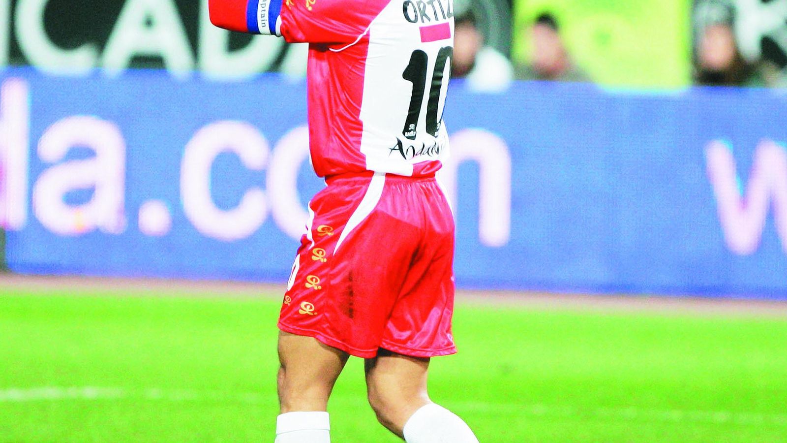 José Ortiz, con el brazalete de capitán, en el Mediterráneo.