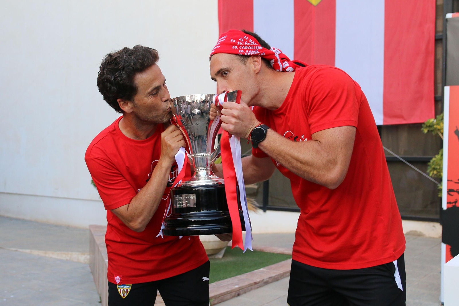 Las imágenes de la rúa de la UD Almería