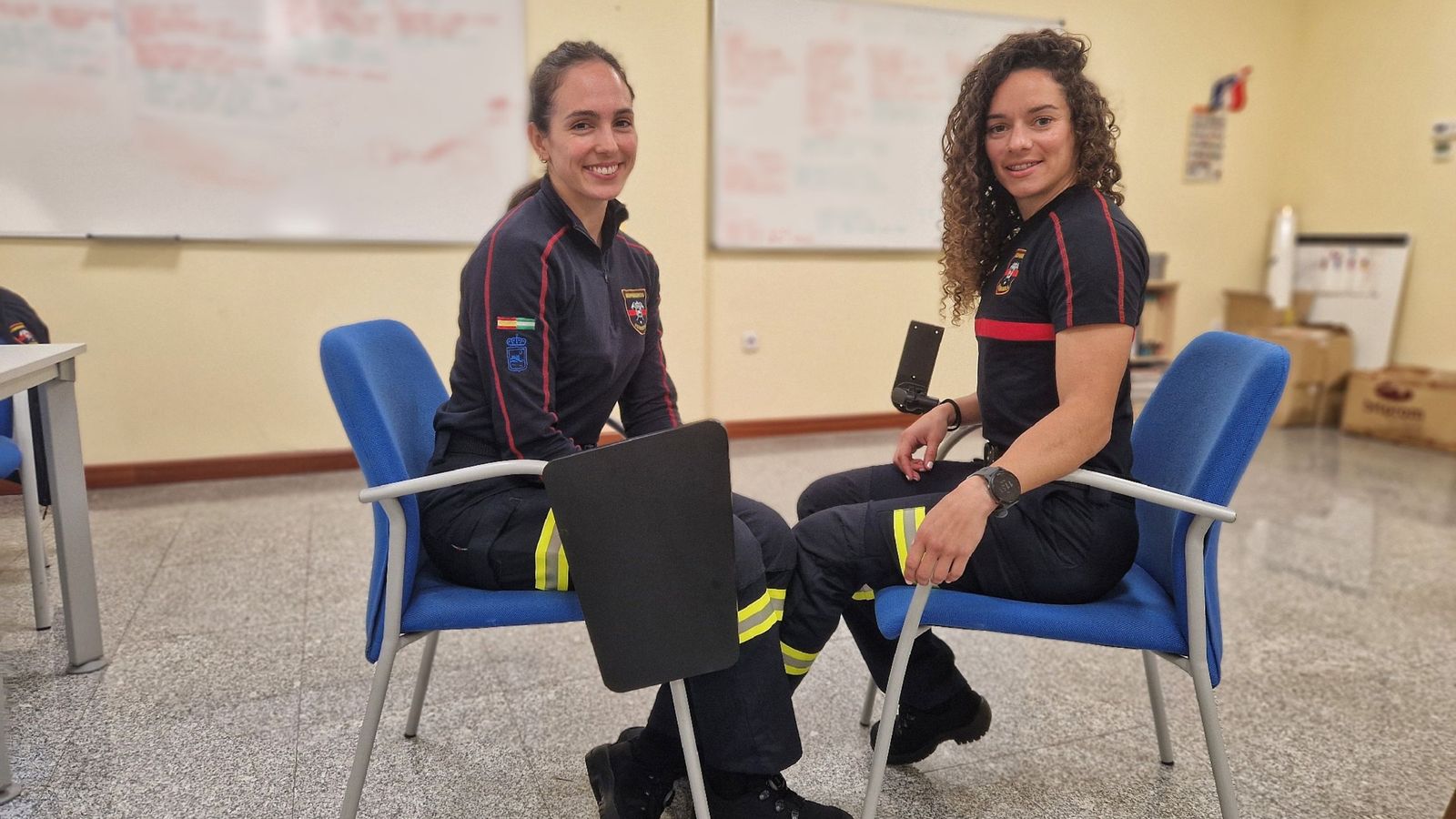 Las malagueñas en la sala de formación del Parque durante esta entrevista.