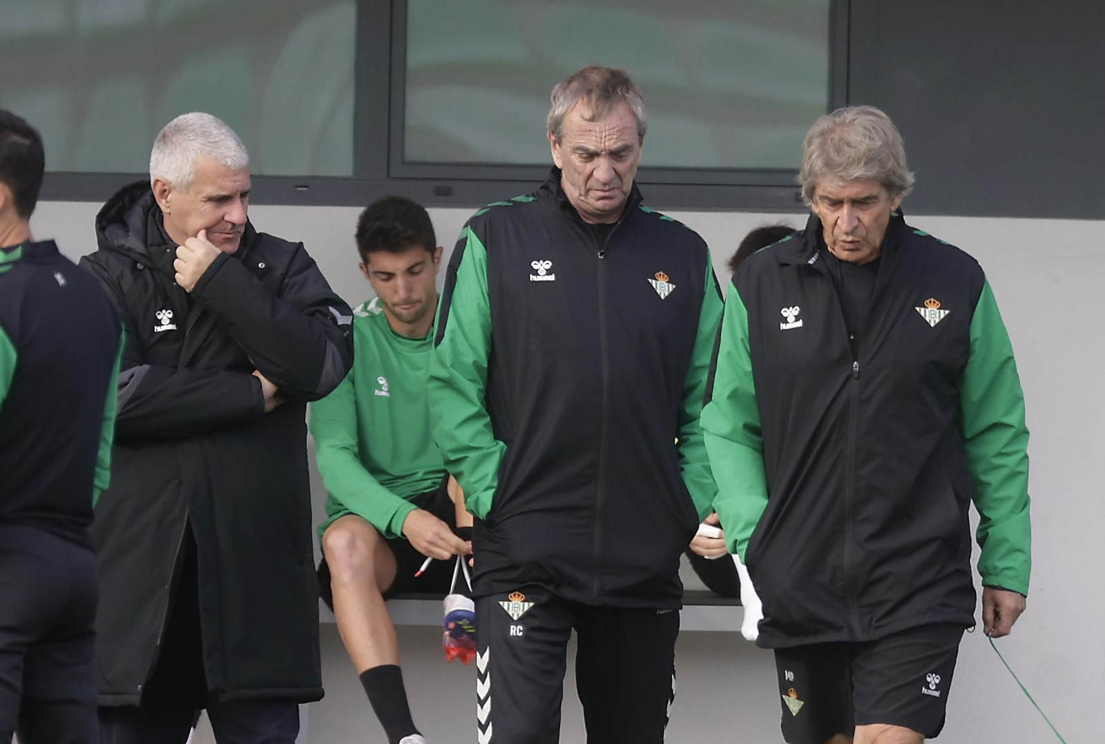 Cordón, junto a Cousillas y Pellegrini en un entrenamiento reciente.