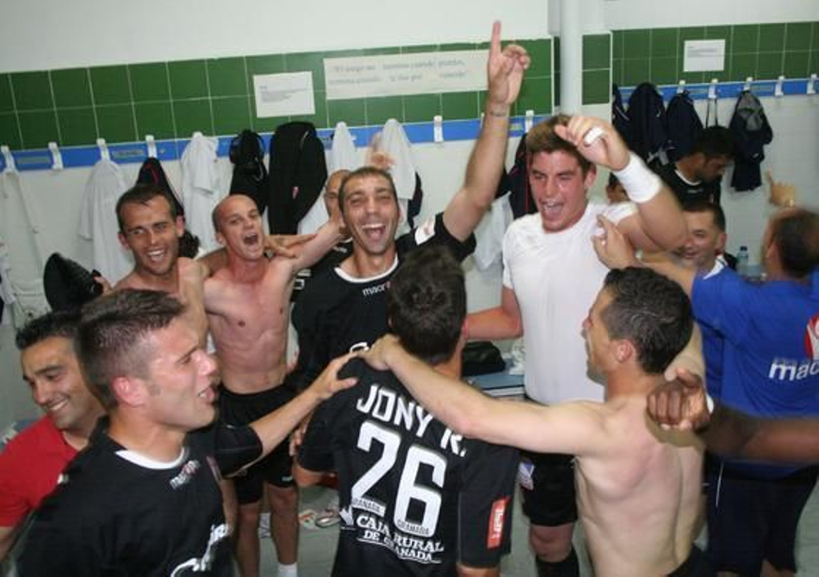 El Granada jugará a la Segunda División A tras deambular por Segunda B y Tercera durante 22 años. / LOF