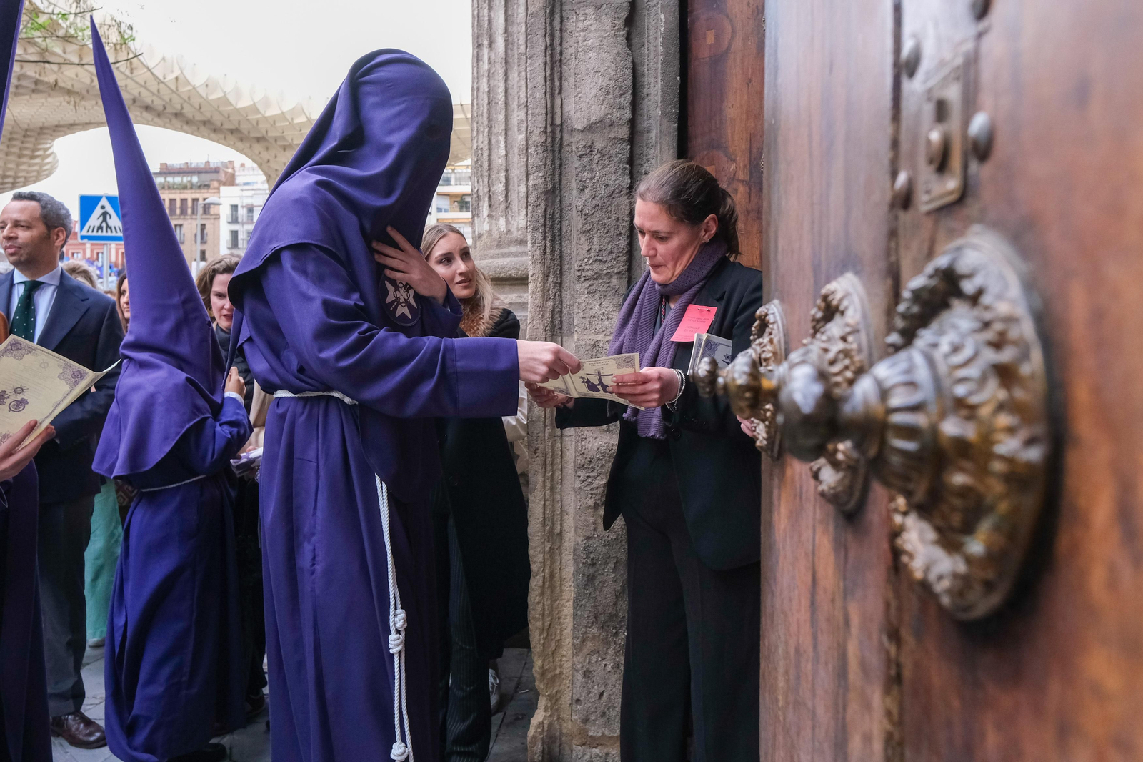 Las imágenes de la Hdad.del Valle de Sevilla Semana Santa 2024