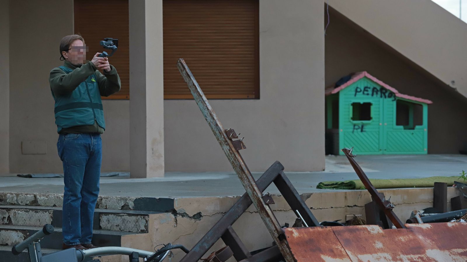 Registros de la Guardia Civil en Palmones