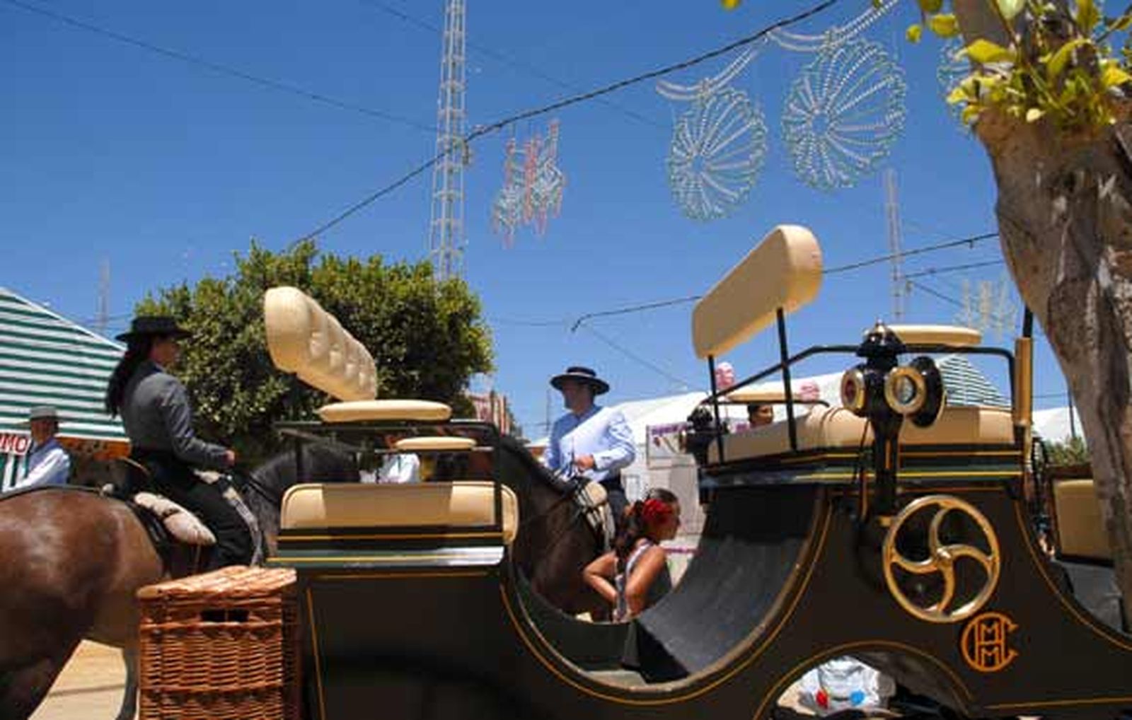 Finaliza la feria de La Isla con una gran afluencia de público durante el fin de semana

Foto: Rioja-Nuria Reina