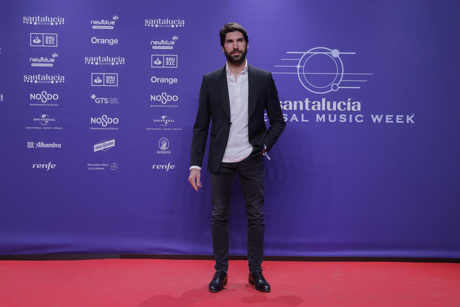 Famosos y artistas en la alfombra roja de la gala del flamenco en los 'Santalucía Universal Music Week'