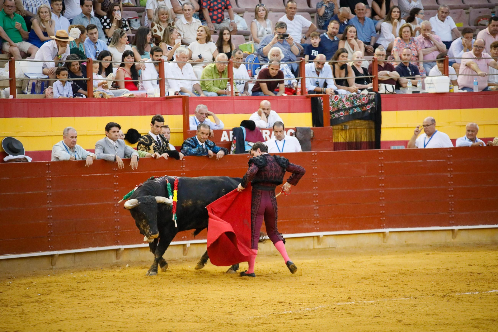 Imágenes de la corrida de toros en Roquetas de Mar