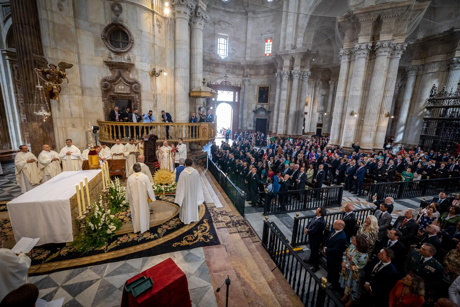 Imágenes de la coronación de la Virgen de las Penas