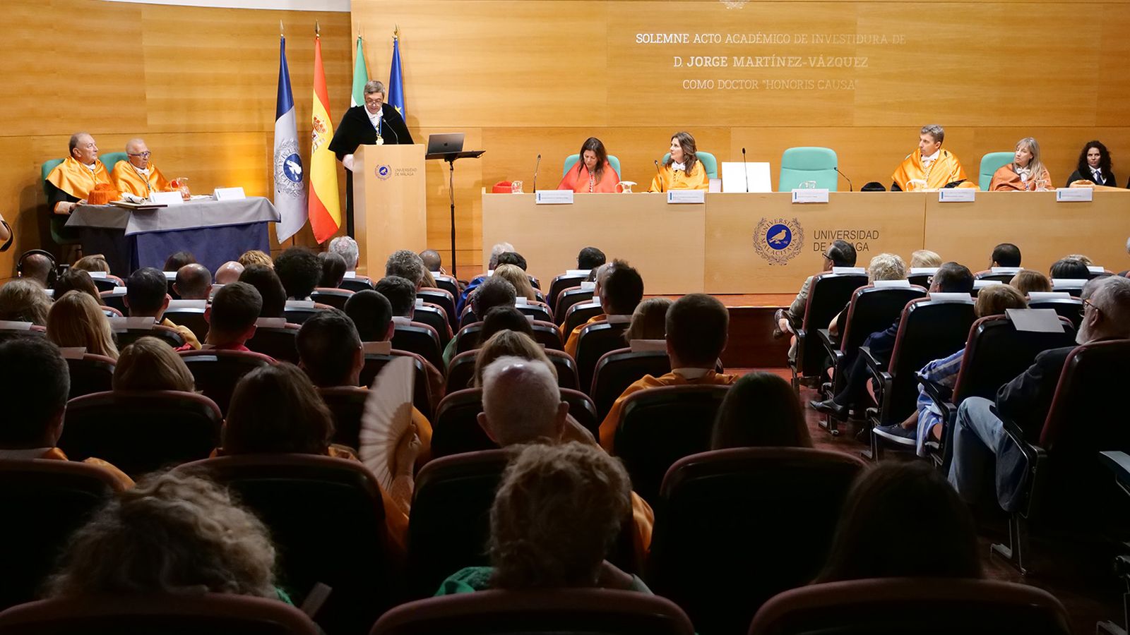 Ceremonia para investir al economista Jorge Martínez-Vázquez como doctor honoris causa de la UMA.