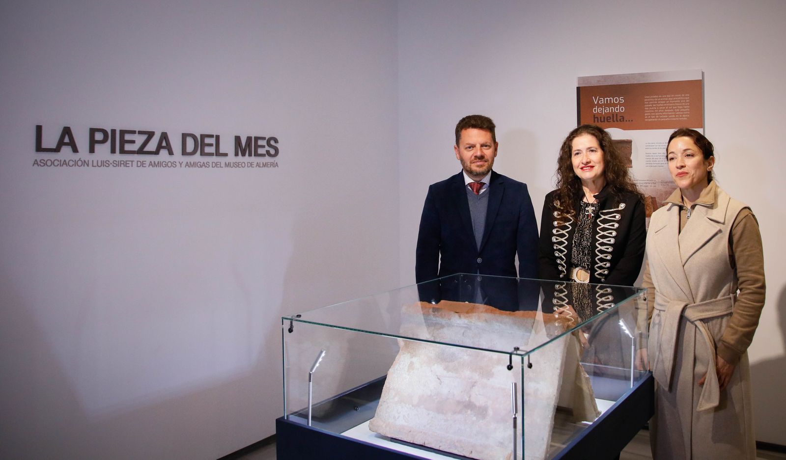 Acto de presentación de la tegula o teja romana en el Museo de Almería.