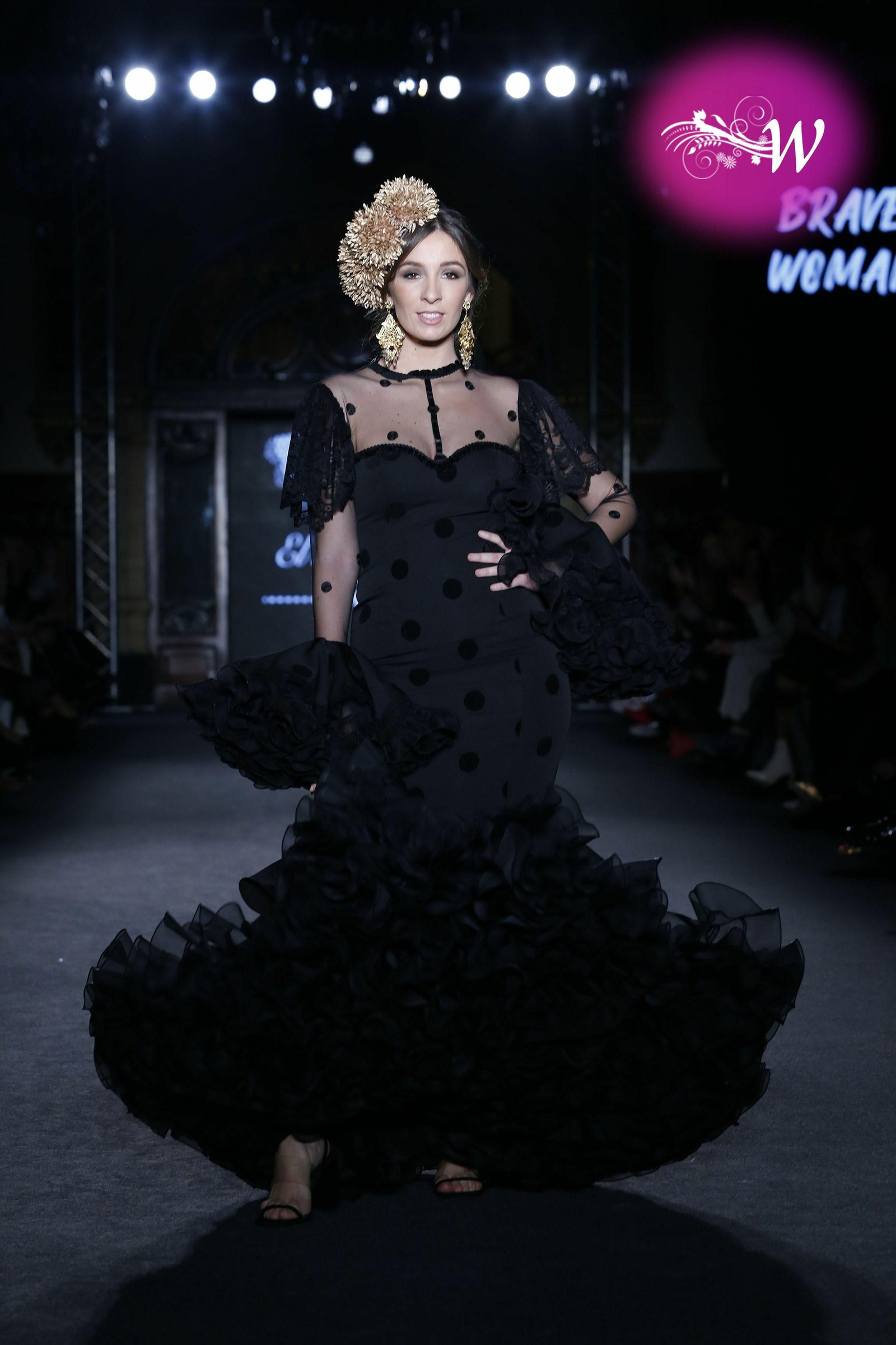 El abanico artesanía expone su colección 2020 en un desfile en We Love Flamenco, todas las fotos