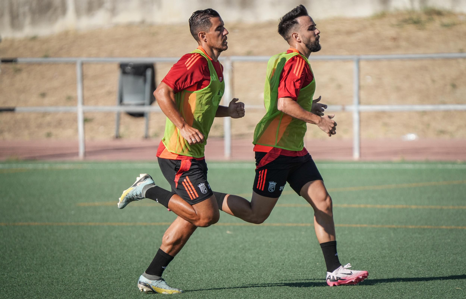 Imágenes del primer entrenamiento de la temporada Xerez CD