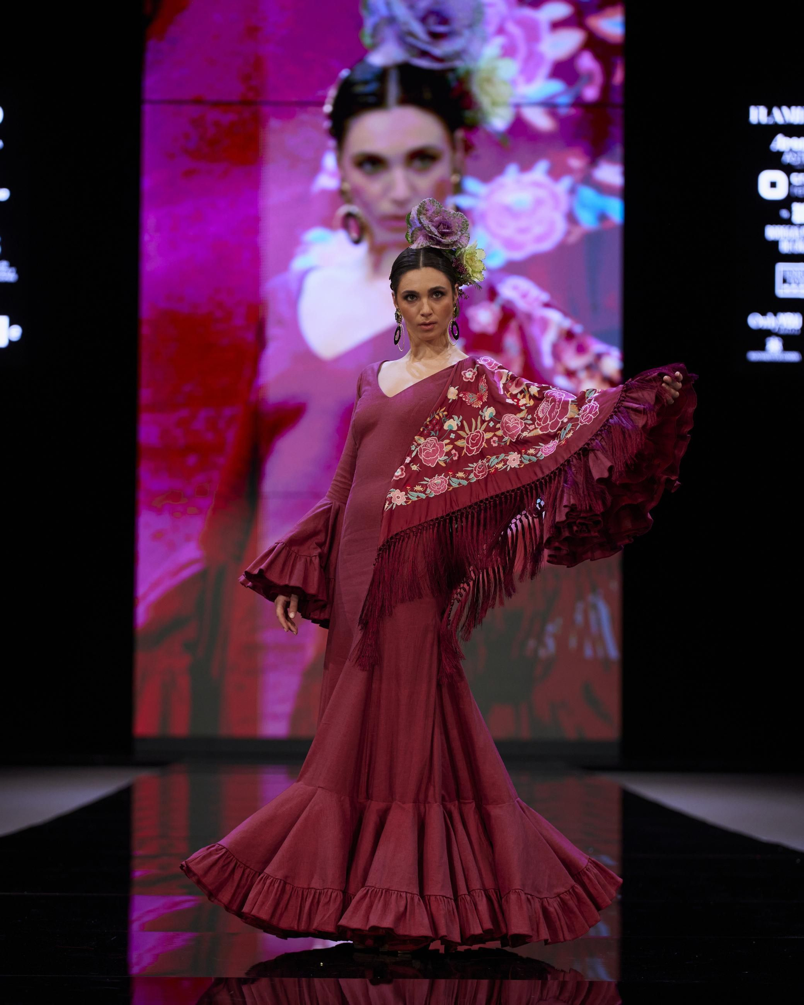 El desfile de Raquel Bollo en SIMOF 2025, todas la fotos