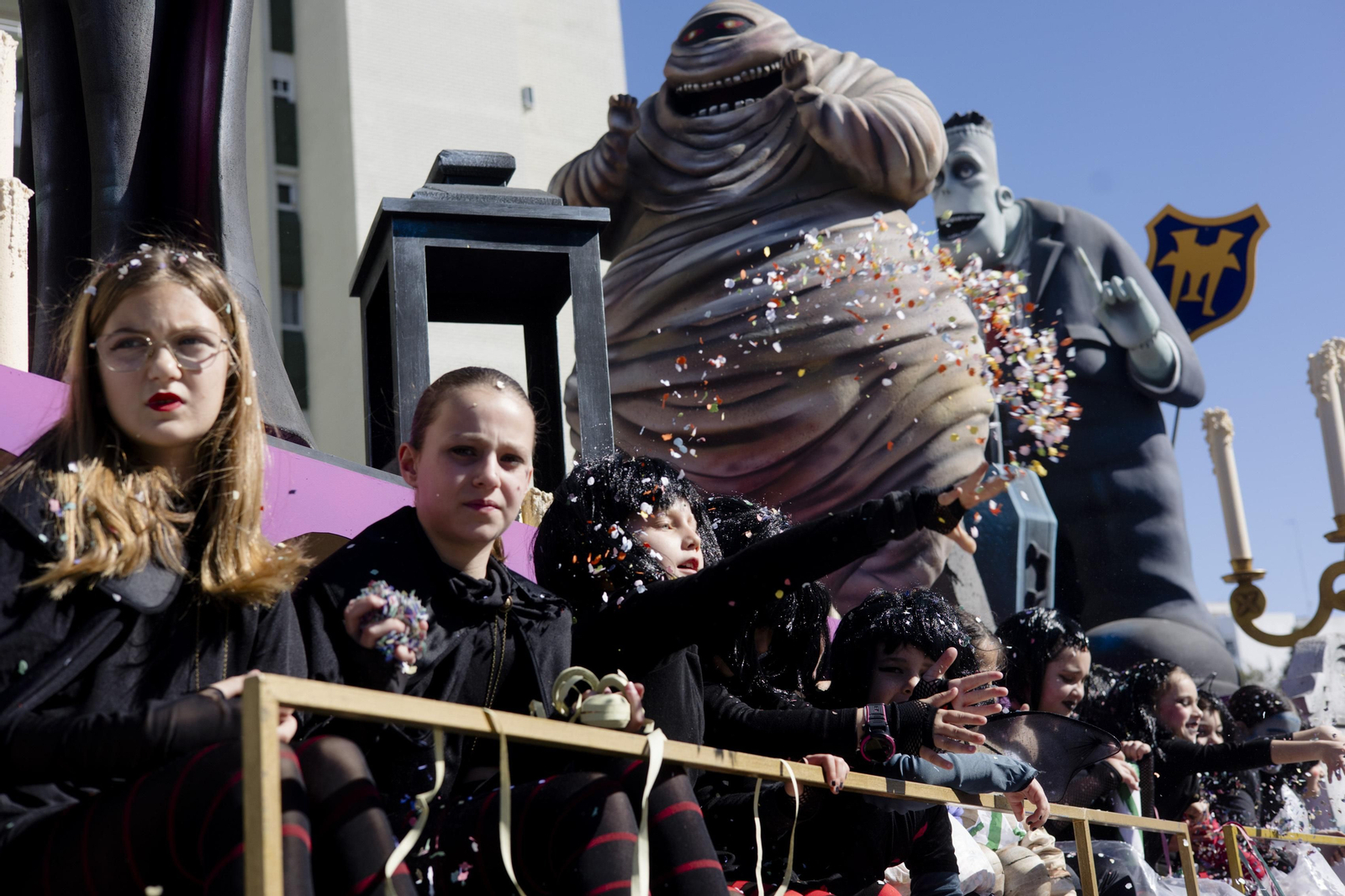 Búscate en las imágenes de la cabalgata de carnaval de San Fernando