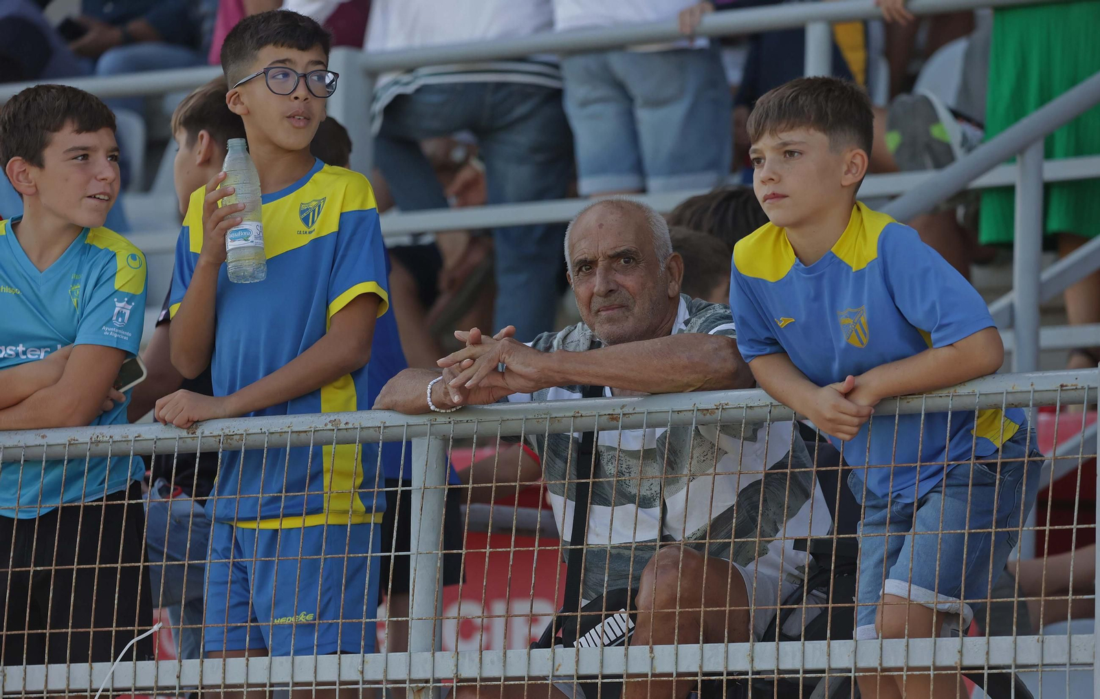 Búscate en el Nuevo Mirador durante el Algeciras CF - Marbella FC