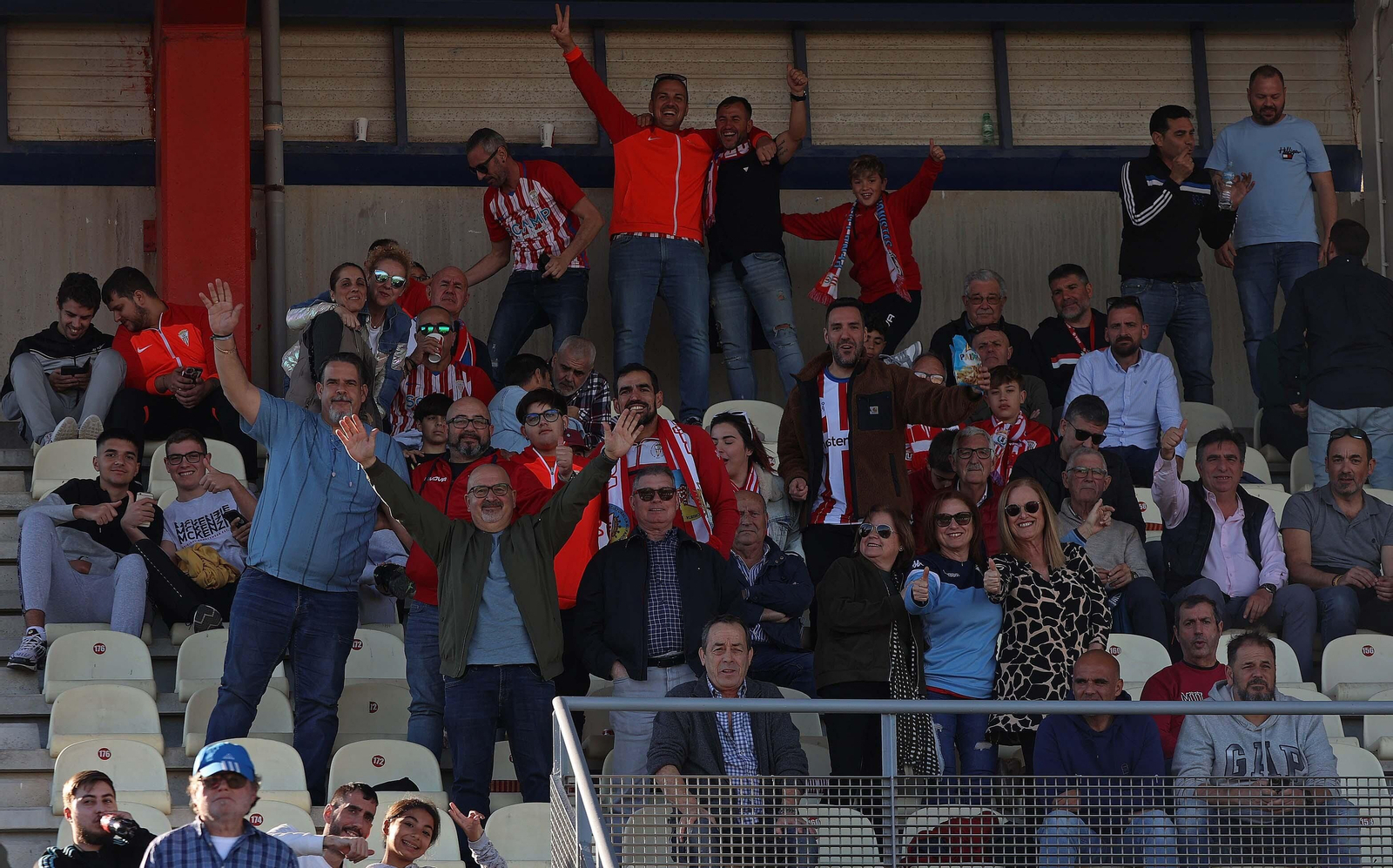 Búscate en el Nuevo Mirador durante el Algeciras - Real Madrid Castilla de Primera Federación