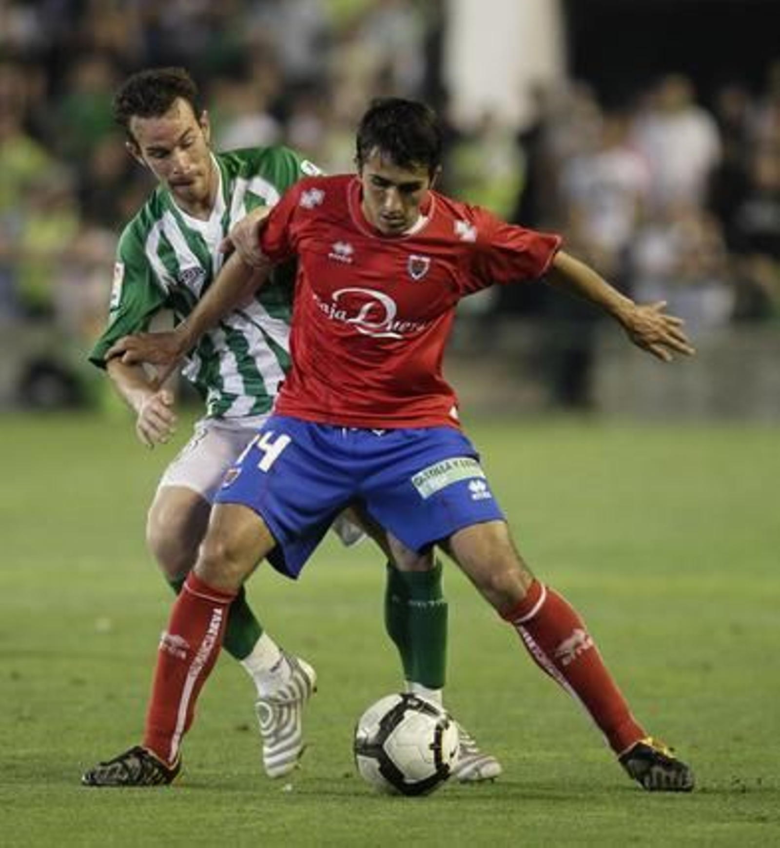 Pavone y Jonathan Pereira dan al Betis tres valiosos puntos para el ascenso.

Foto: Antonio Pizarro