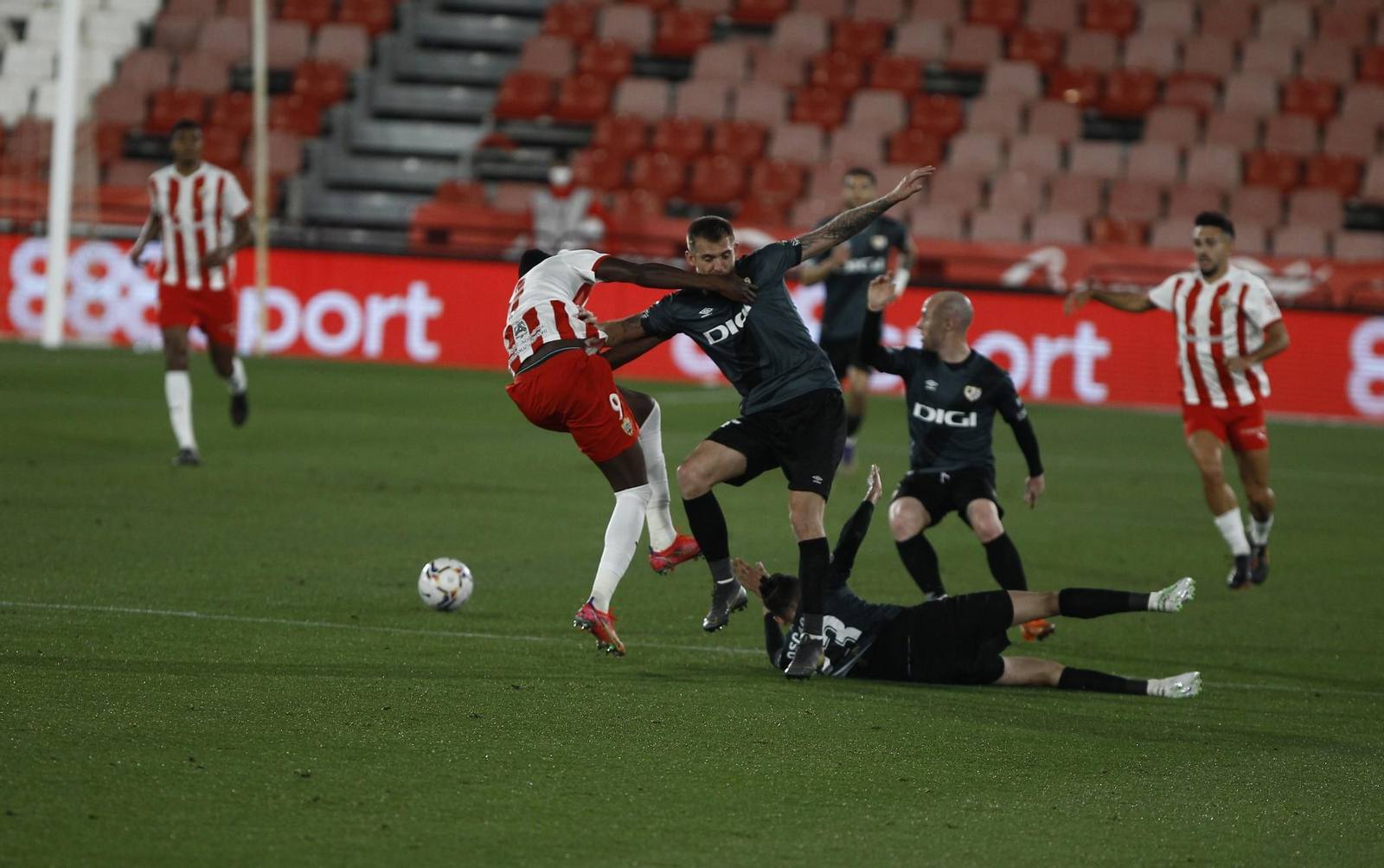 Fotogalería U.D. Almería-Rayo Vallecano