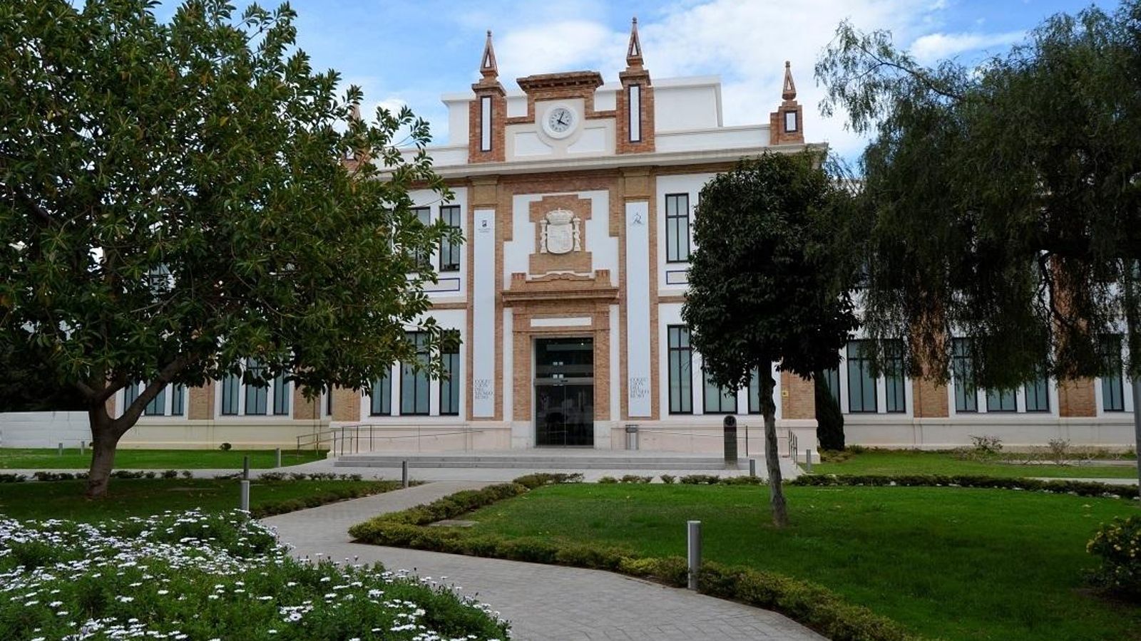 Instalaciones de Tabacalera.