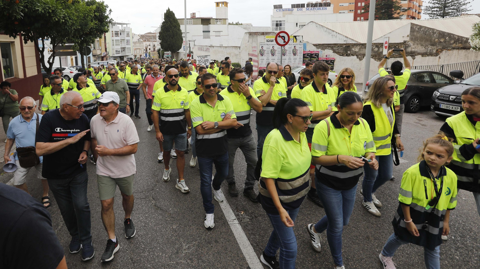 La plantilla de Acerinox celebra una nueva manifestación en Algeciras, en imágenes