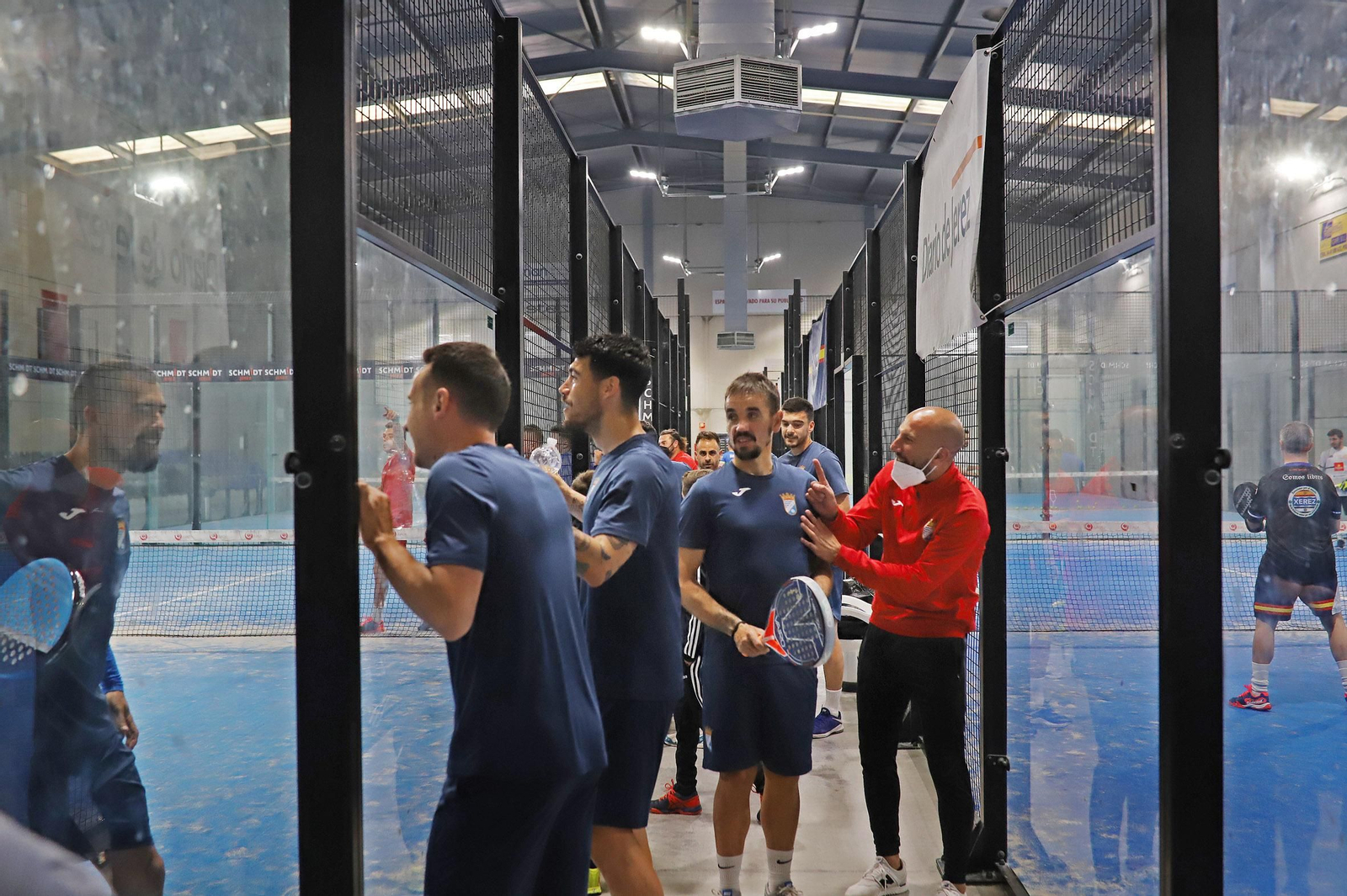 Imágenes del entrenamiento del Xerez CD en Pádel Extreme