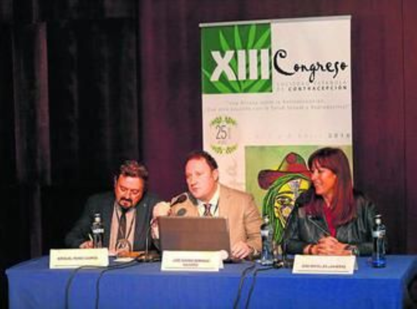 Ezequiel Pérez, José Ramón Serrano y Sira Repollés, ayer, en la rueda de prensa.