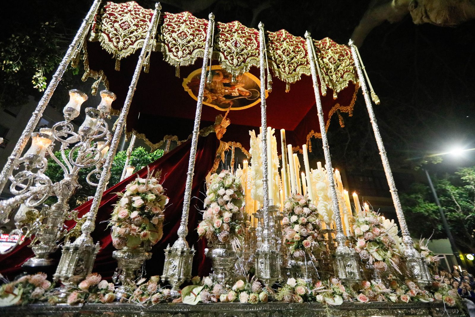 Te contamos en imágenes la Santa Cena tras la lluvia en la ciudad