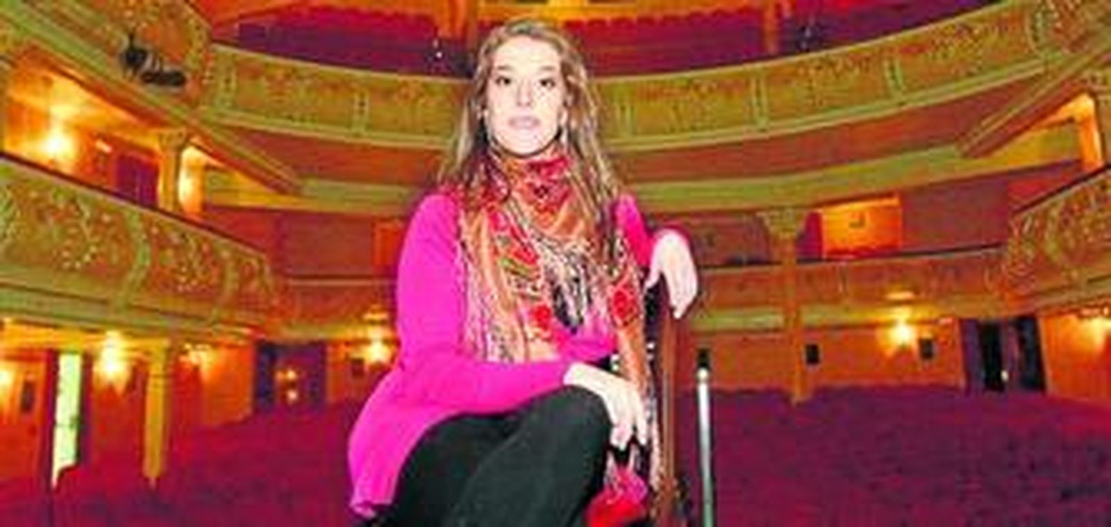 La cantaora Argentina en el Gran Teatro de Huelva.