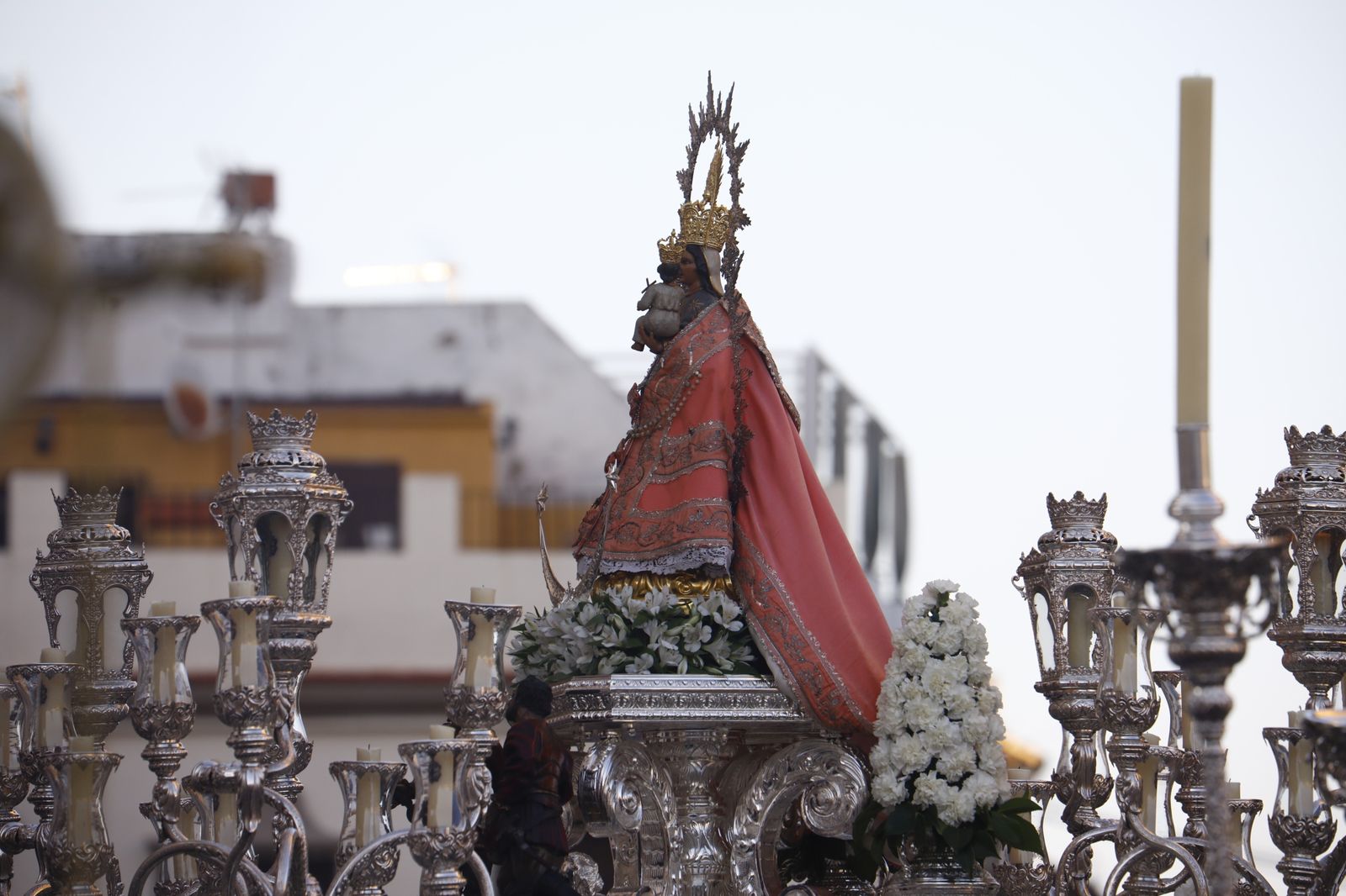 La procesión de la Virgen de Villaviciosa de Córdoba, en imágenes