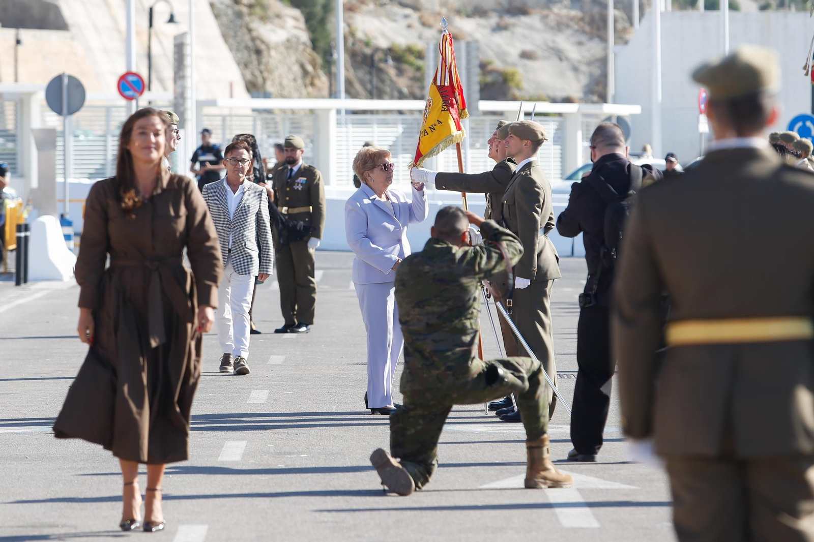 Las fotos de la jura de bandera civil en Tarifa