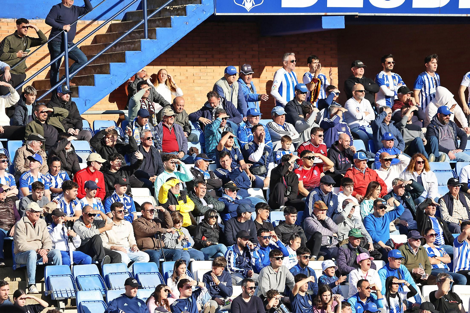 Búscate en el Nuevo Colombino en el Recreativo de Huelva vs Antequera