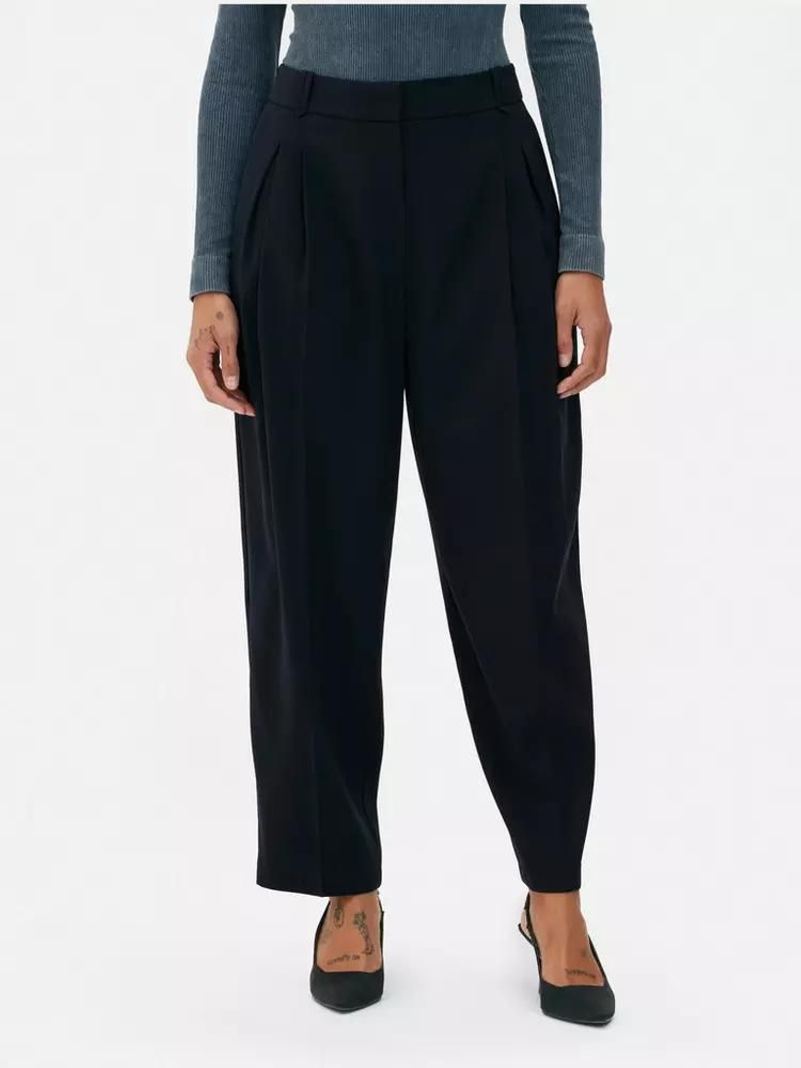 Pantalones de vestir de Primark.