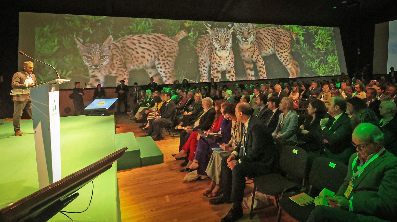 Juanma Moreno inaugura en Jerez el Congreso Contra el Cambio Climático, en imágenes