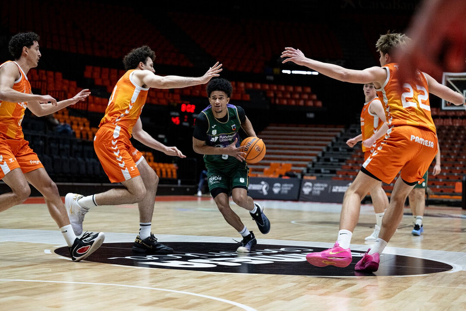 Liga U22: El Unicaja se quedó a un paso en Valencia (78-75)