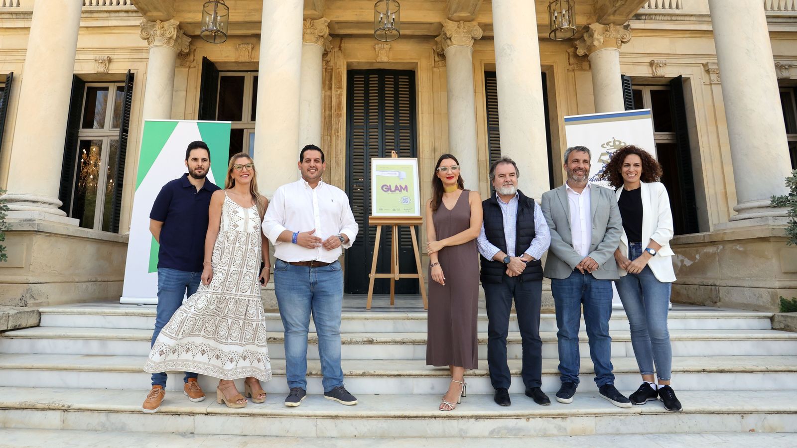 La Real Escuela ha albergado este viernes la presentación del Glam Experience.