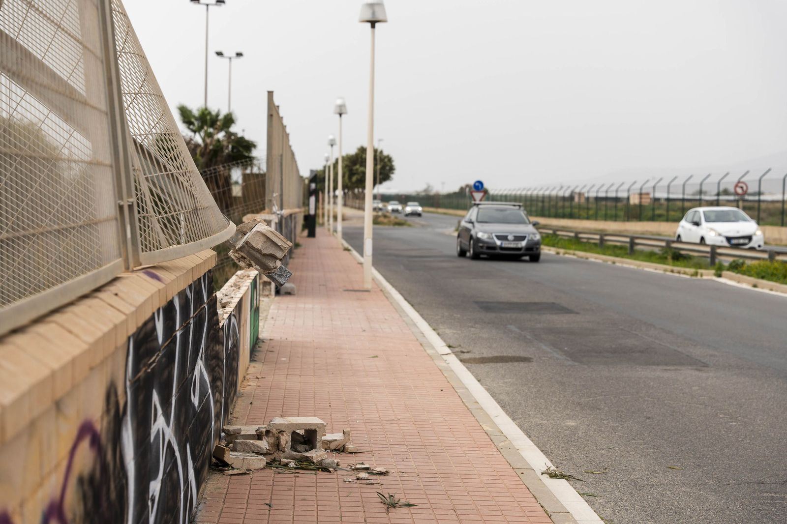Las pistas deportivas y piscina de Costacabana, en imágenes