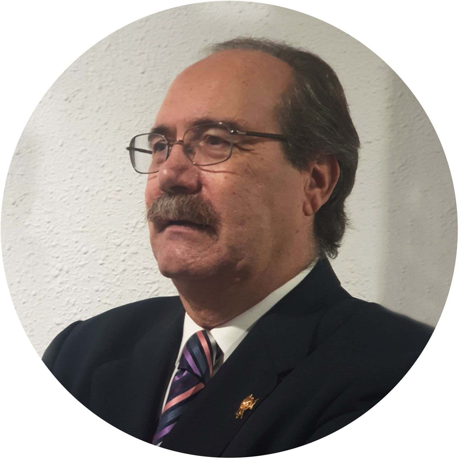 Salvador Valderrama será el nuevo Hermano Mayor.