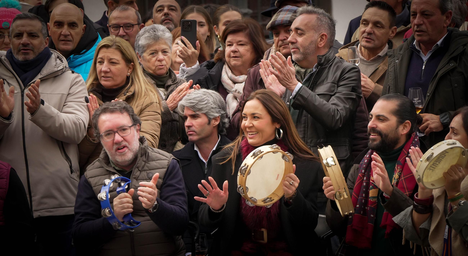 La zambomba mañanera de Jerez, en imágenes