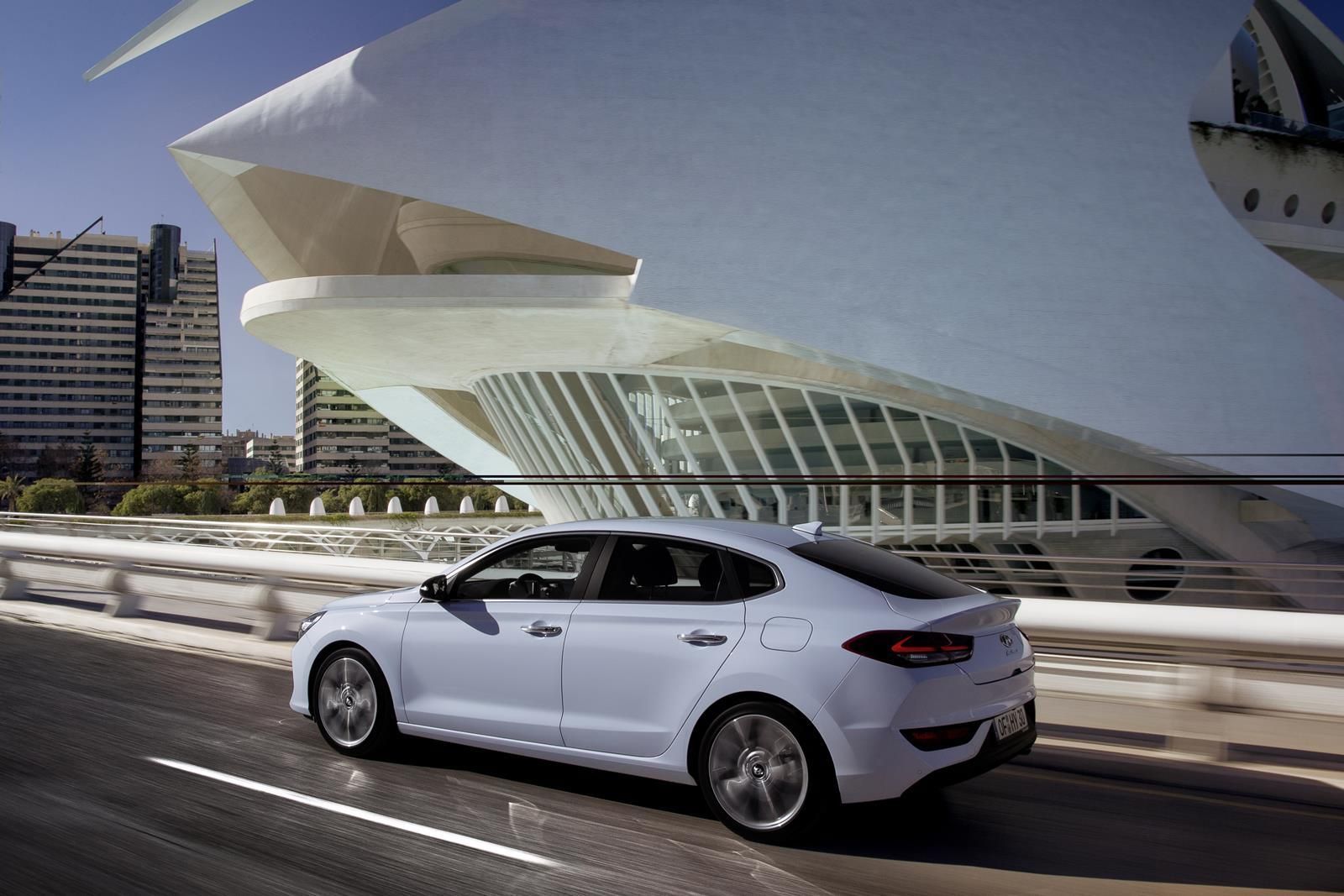 Galería de fotos del nuevo Hyundai i30 Fastback