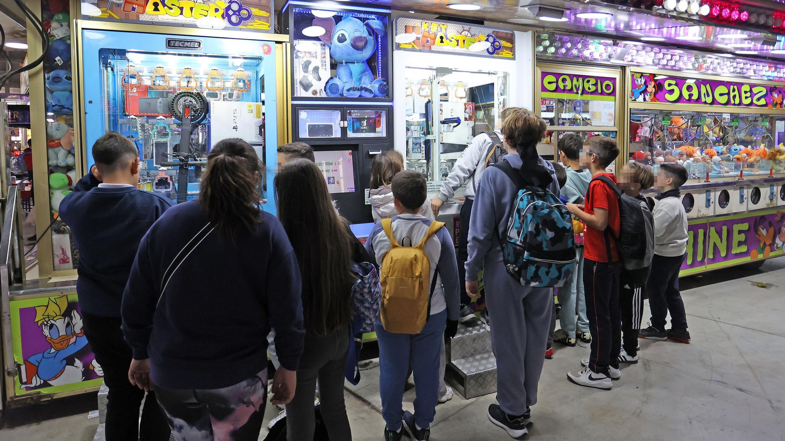 Imágenes del primer día de Juvelandia en Jerez